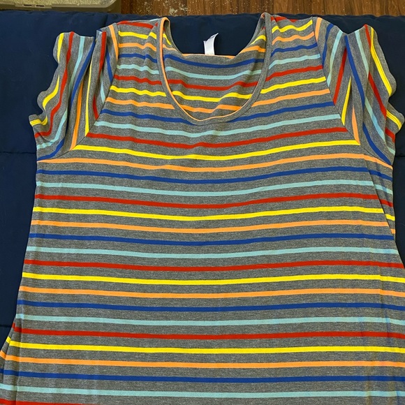 Lularoe classic - Picture 1 of 1